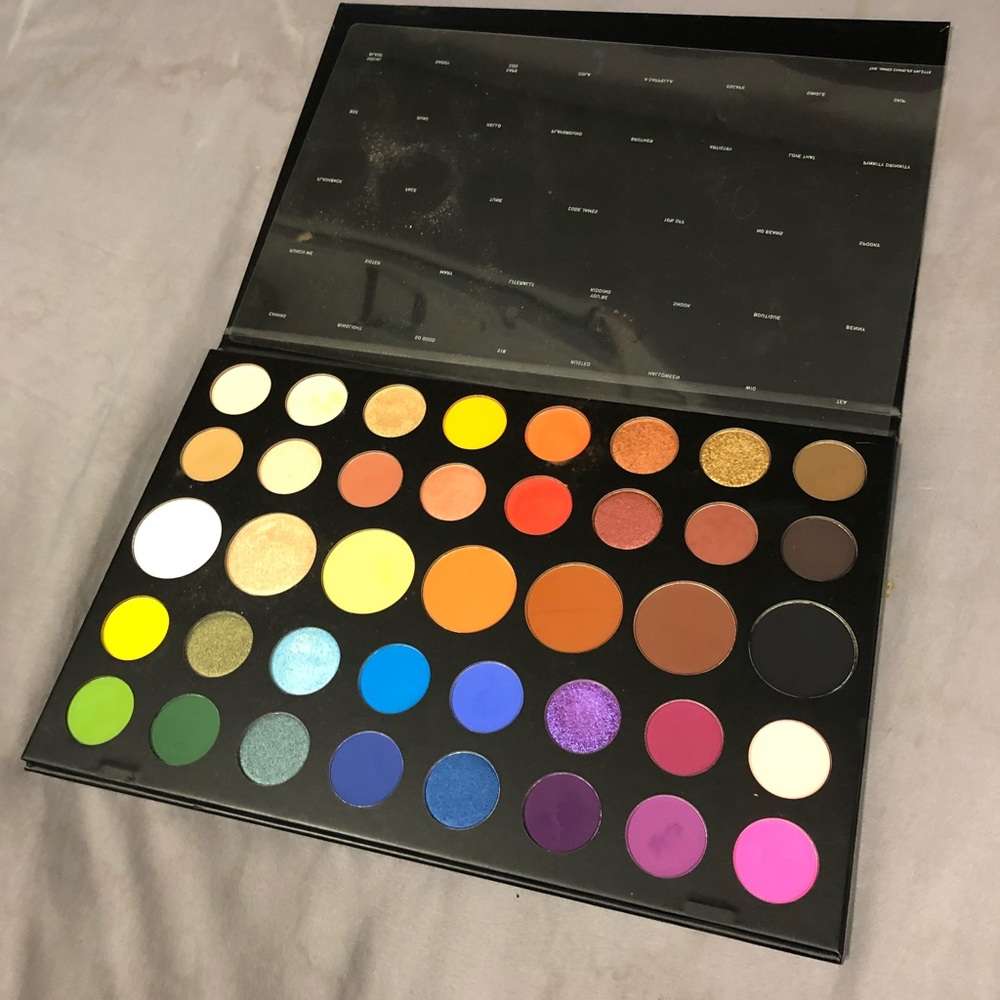 James Charles x morphe palette